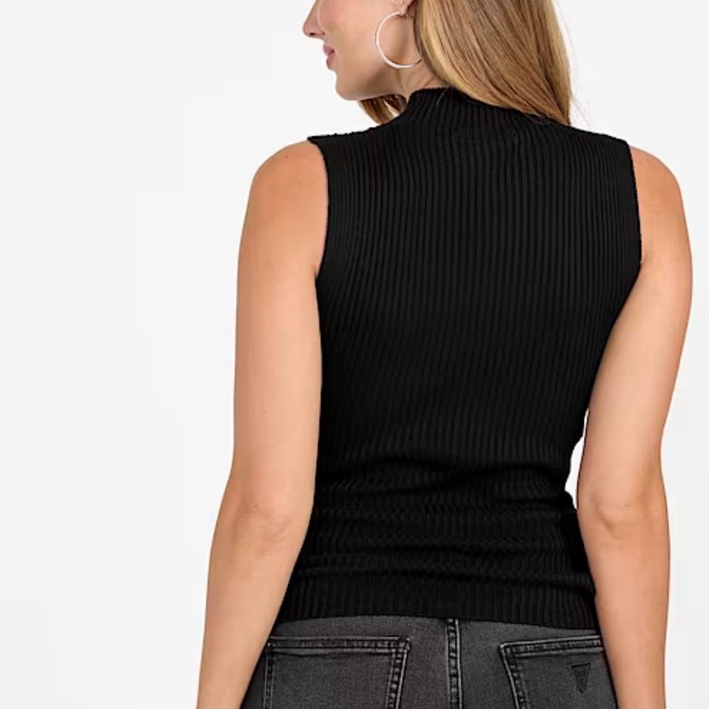 Guess - NWT - Seamless Sweater Top - Picture 2 of 6
